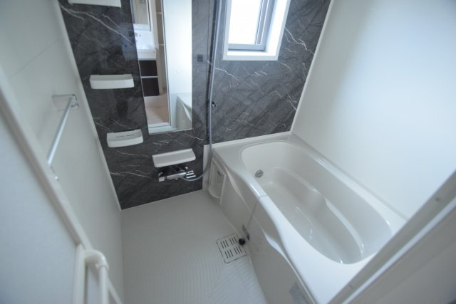 トマトハイツ3の浴室|きれいなお風呂です