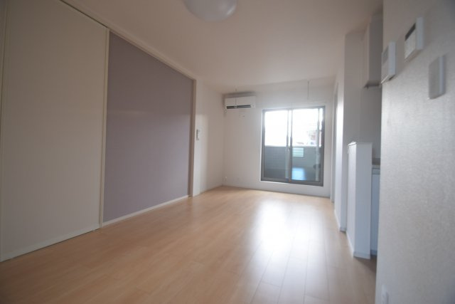 トマトハイツ3の居間・リビング|ゆったり過ごせるリビングです