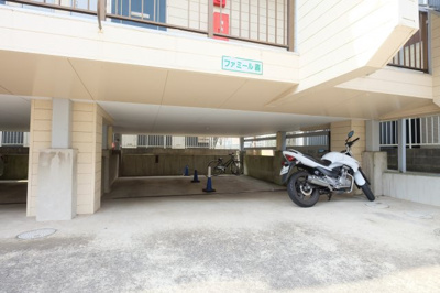 【その他共用部分】 | ファミール轟 | 駐輪場ございます