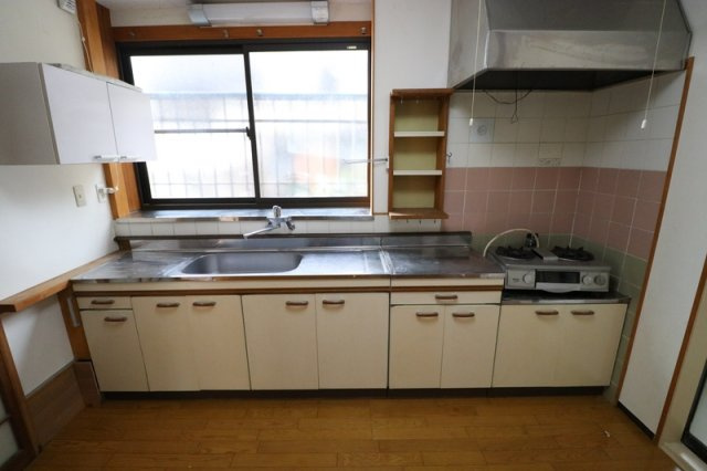 熊谷一丁目戸建のキッチン