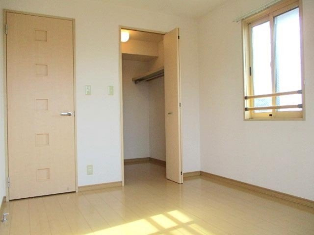 セルブランドS棟の洋室