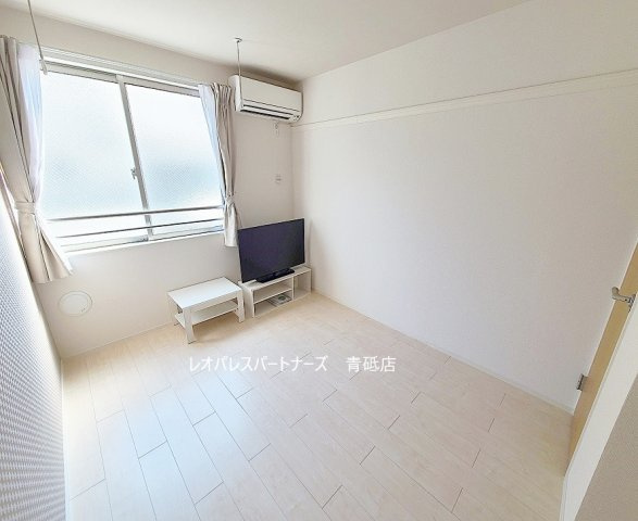 【居間・リビング】 | クレイノポラリスⅡ