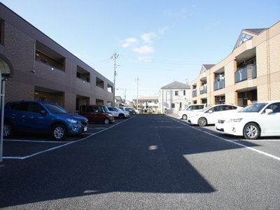 【駐車場】 | エスポアールSⅠ | 駐車場1台可能です♪