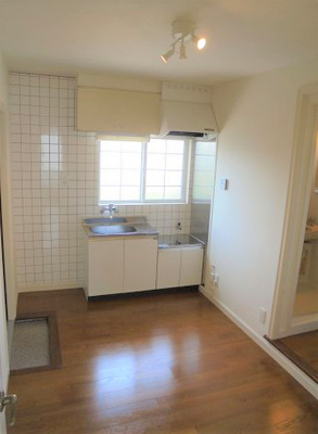 【居間・リビング】 | アンズ・アベニュー | ゆったり過ごせるリビングです