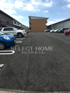 【駐車場】 | 駐車場に車を止められます