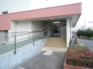 【エントランス】 | JR南武線「平間」駅徒歩5分、JR横須賀線・湘南新宿ライン宇都宮線「新川崎」駅徒歩18分、東急東横線・目黒線「武蔵小杉」駅徒歩23分！