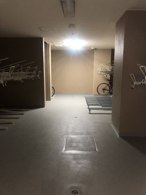 【その他共用部分】 | ザ・パークハウス芦屋川 | 自転車置き場