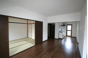 【居間・リビング】