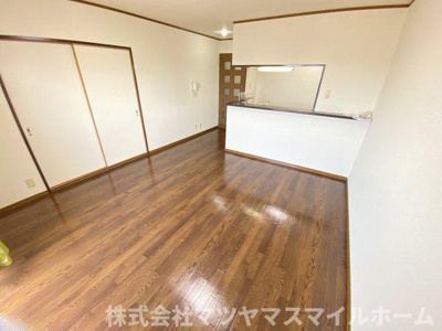 【居間・リビング】 | ベルヴェデール大東