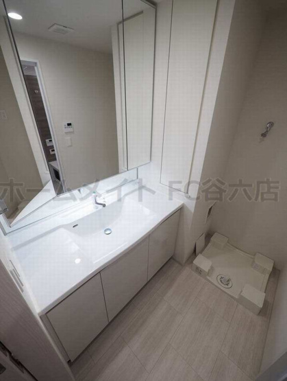 【洗面所】 | OPUS RESIDENCE SHINSAIBASHI SOUTH