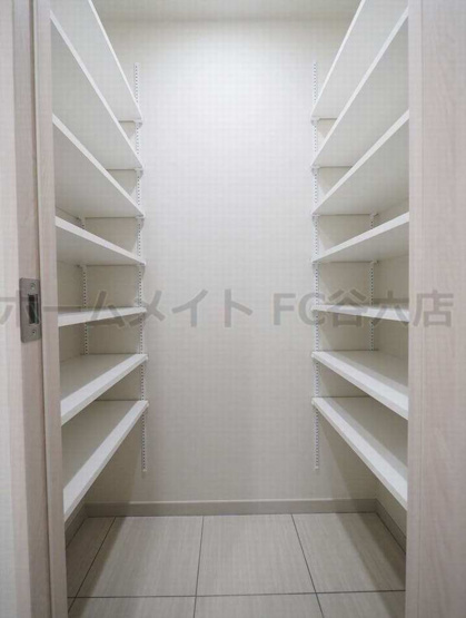 【玄関】 | OPUS RESIDENCE SHINSAIBASHI SOUTH