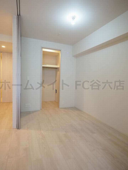 【洋室】 | OPUS RESIDENCE SHINSAIBASHI SOUTH