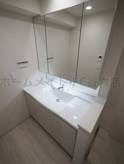 【洗面所】 | OPUS RESIDENCE SHINSAIBASHI SOUTH