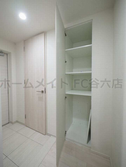 【玄関】 | OPUS RESIDENCE SHINSAIBASHI SOUTH
