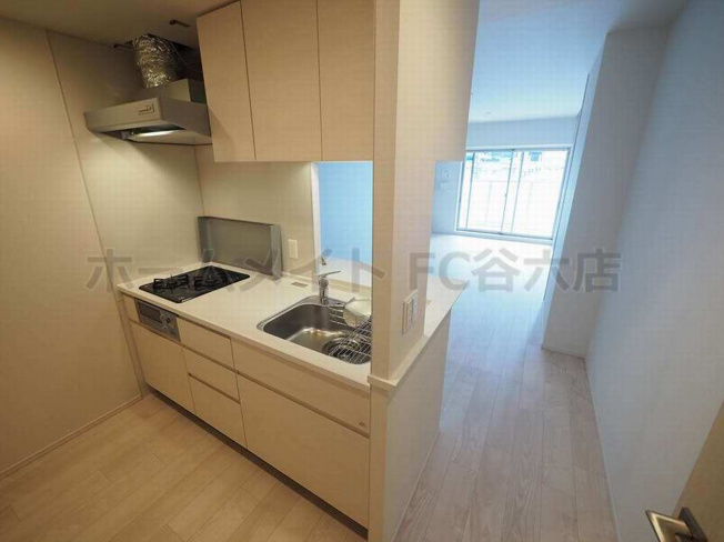 【居間・リビング】 | OPUS RESIDENCE SHINSAIBASHI SOUTH