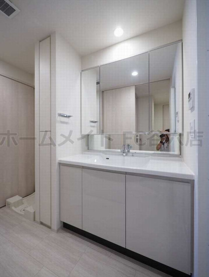 【洗面所】 | OPUS RESIDENCE SHINSAIBASHI SOUTH