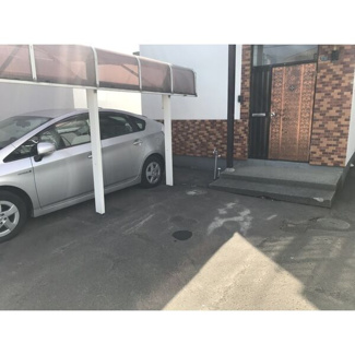 【駐車場】