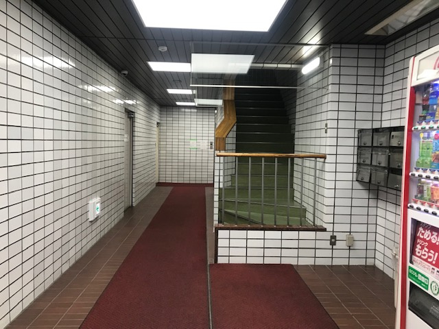木崎屋ビル