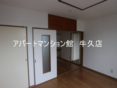 【居間・リビング】 | ローズレジデンスⅠ