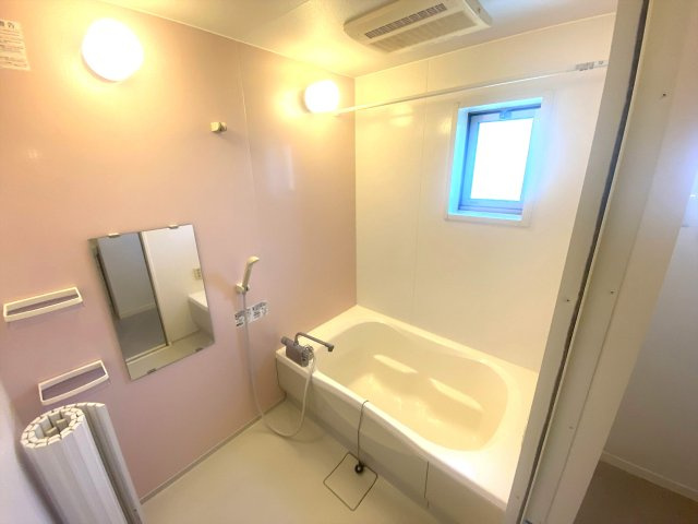 シャーメゾンサランBの浴室