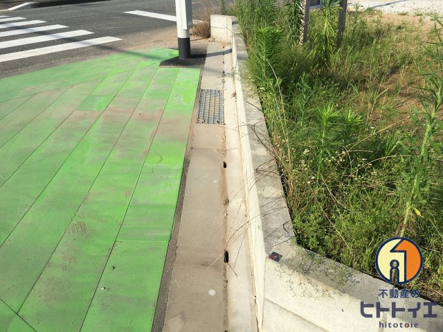 売地　八女市豊福の前面道路含む現地写真|前面道路含む現地写真です