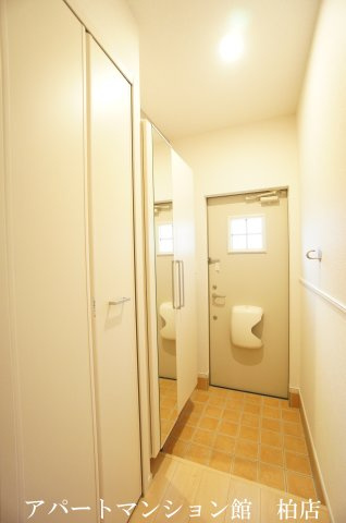 エンシーナの玄関