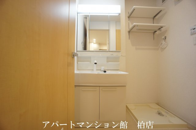 エンシーナの独立洗面台
