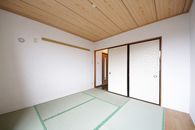 【和室】 | サンヴィレッジ本宿 | 和室6帖