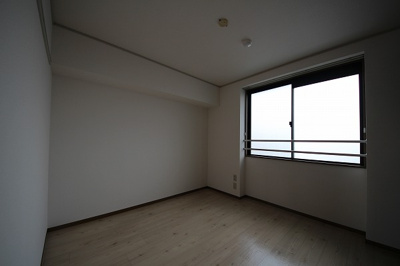 【洋室】 | サンヴィレッジ本宿 | 洋室5帖