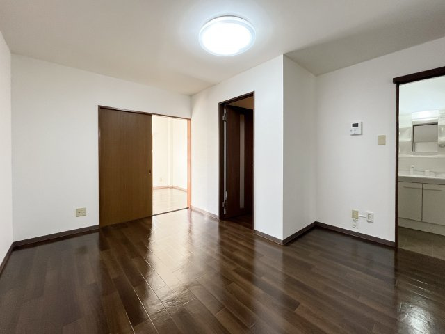 コルキス　ノードの内装