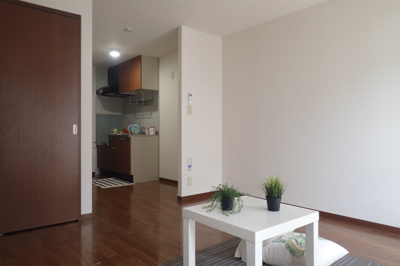 【寝室】 | Flat-A【SHM】 | 引き戸でデッドスペースを作らない引き戸が魅力的☆！