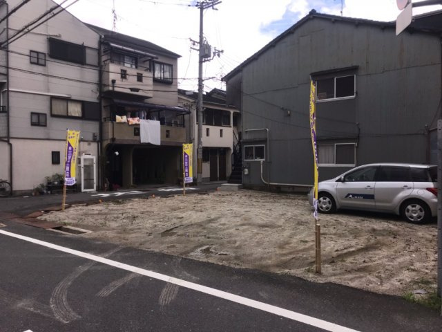 グラッド・タウン氷野２丁目　の前面道路含む現地写真