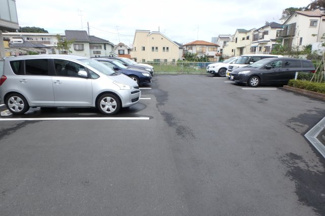 【駐車場】