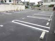 冨田モータープールの画像