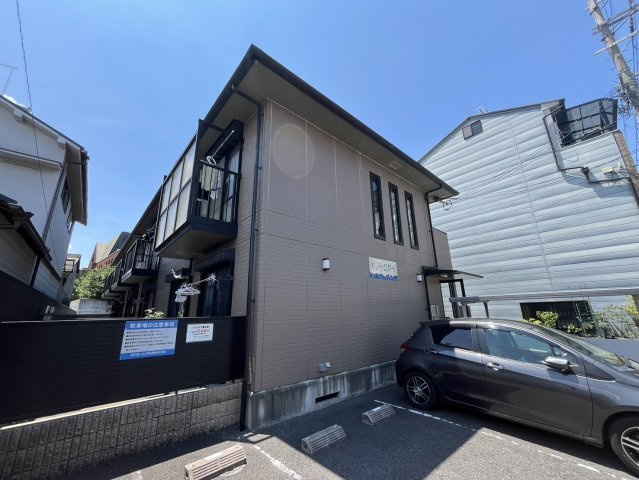 メゾンドゥエスポワール ( 近畿大学 一人暮らし )の外観
