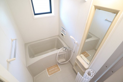 【浴室】 | ハイカムール米山A