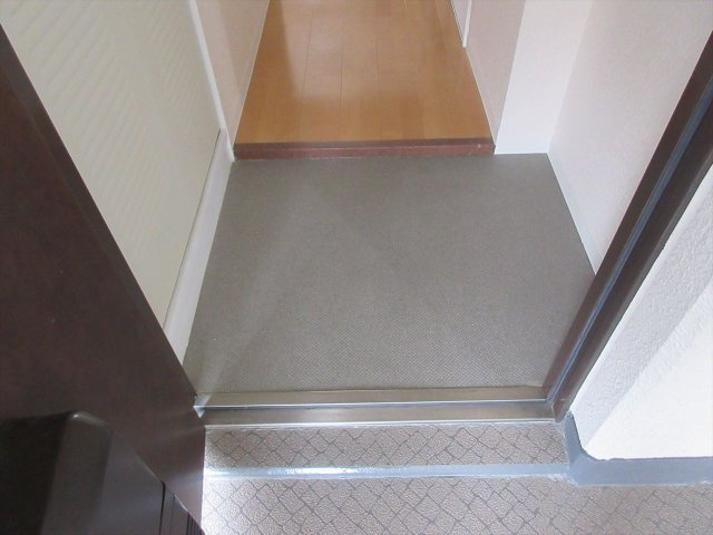 久屋グリーンビルの玄関|久屋グリーンビル