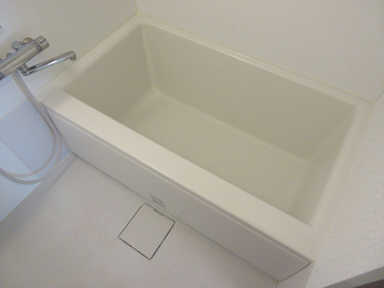 久屋グリーンビルの浴室|久屋グリーンビル