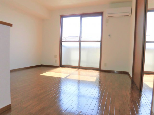 セジュール直江Bの内装