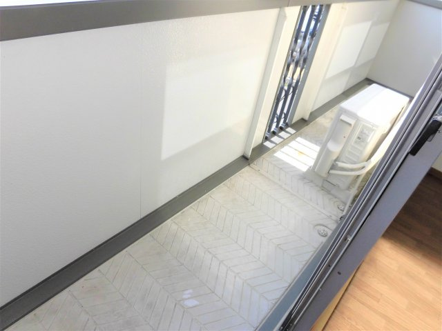 セジュール直江Bのバルコニー