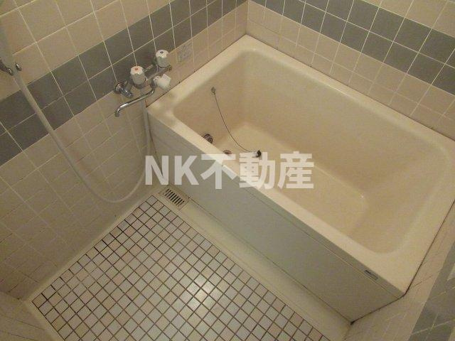 【浴室】 | コーポおくだ（八戸ノ里賃貸） | お風呂です