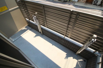 【バルコニー】 | グリーンソフィア板宿