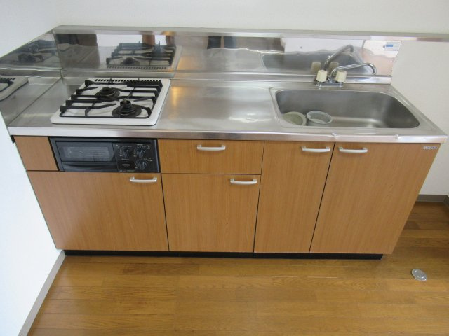 晃七第二マンションのキッチン