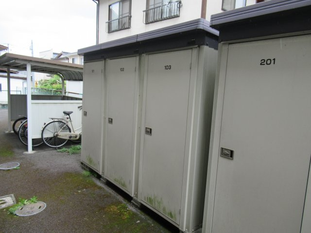 晃七第二マンションの収納