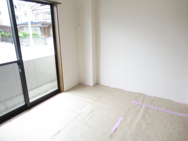 晃七第二マンションの和室