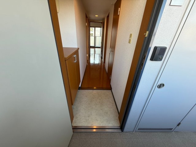 フォレスト９の玄関|フォレスト９