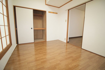 【洋室】 | 豊中ニューハイツ