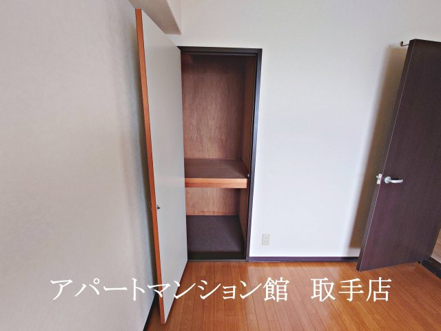 リバーサイドヒルズの収納