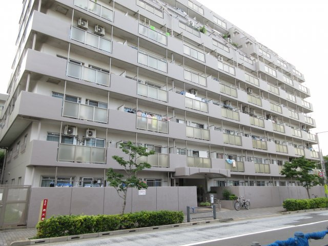 町屋ビューハイツの外観