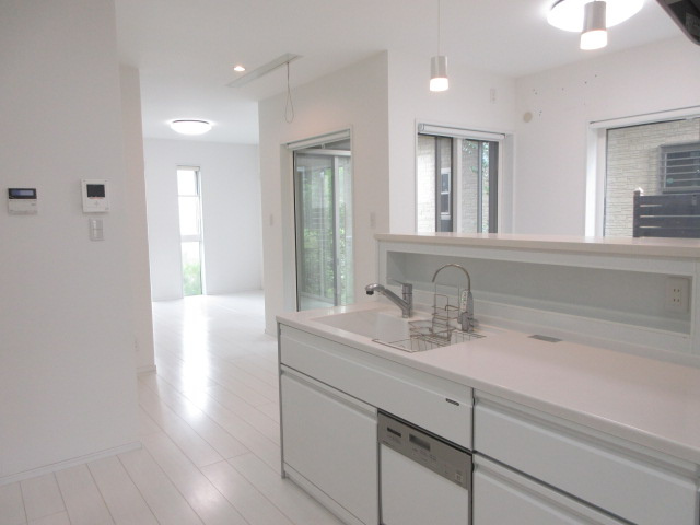 【居間・リビング】 | 桜が丘2丁目戸建